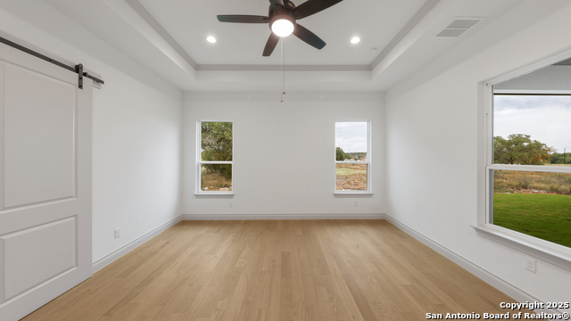 Listing photo id 24 for 108 Tranquility