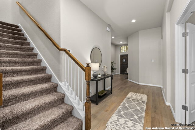 Listing photo id 6 for 11904 Trail Hollow