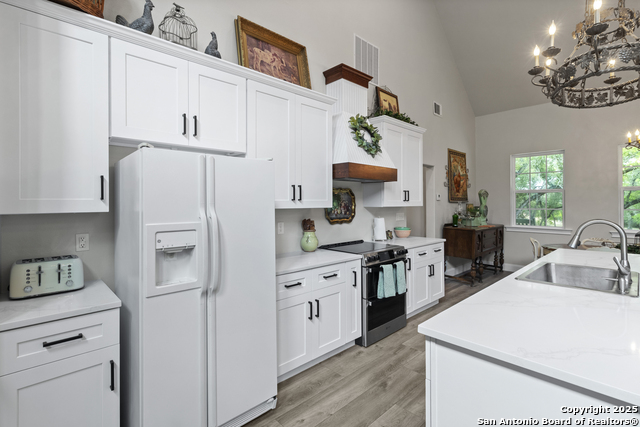 Image 11 of 86 For 792 Alamo Beach Rd