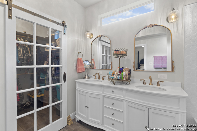 Image 17 of 86 For 792 Alamo Beach Rd