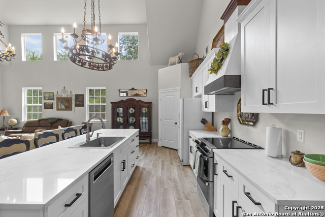 Image 7 of 86 For 792 Alamo Beach Rd