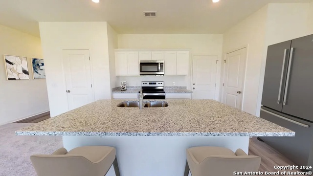 Listing photo id 1 for 3219 Cattail Hollow