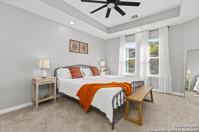 Image 21 of 33 For 246 Wild Oak Dr