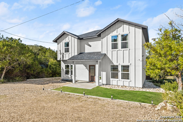 Image 3 of 33 For 246 Wild Oak Dr