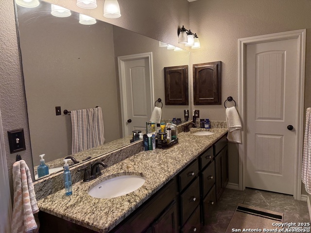 Image 11 of 17 For 1745 Crookedcreek