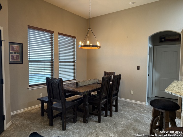 Image 9 of 17 For 1745 Crookedcreek