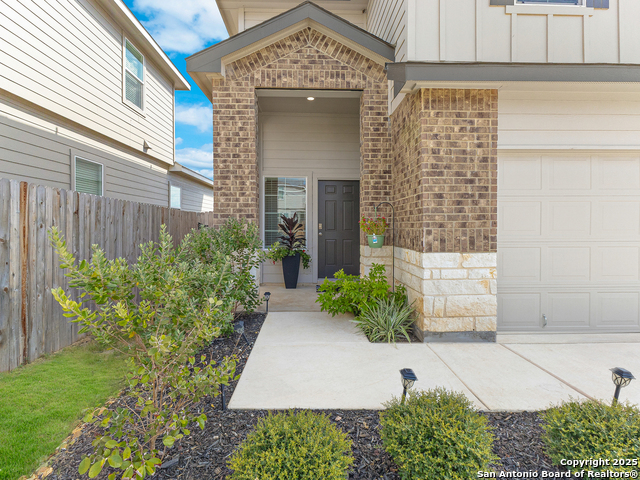 Image 2 of 17 For 10618 Neversink