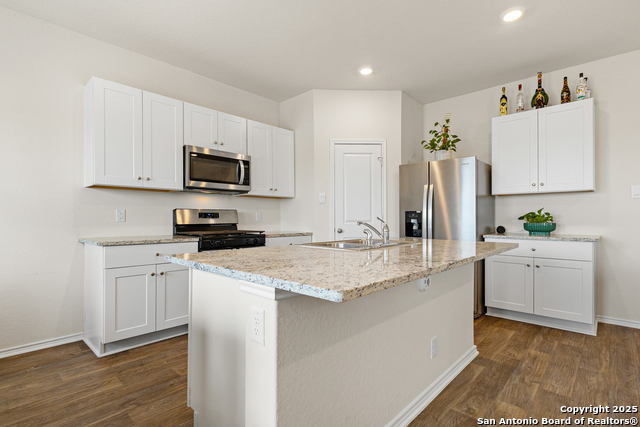 Image 8 of 17 For 10618 Neversink