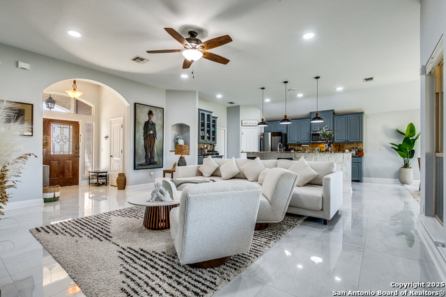 Image 10 of 26 For 2287 Sun Chase