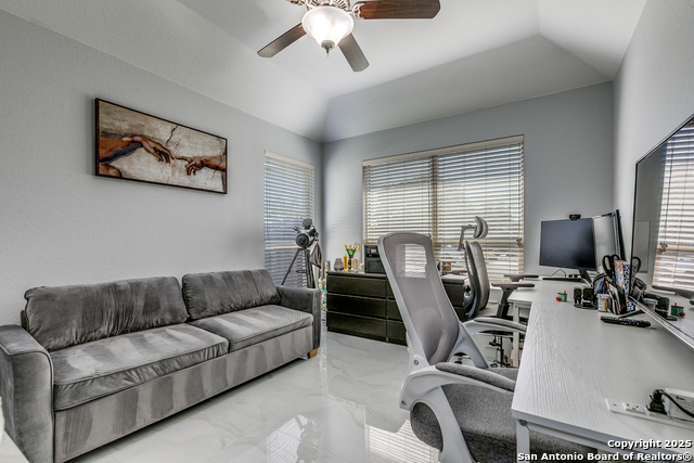 Image 17 of 26 For 2287 Sun Chase