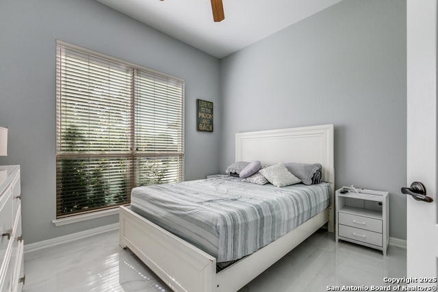 Image 18 of 26 For 2287 Sun Chase