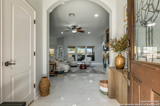 Image 8 of 26 For 2287 Sun Chase