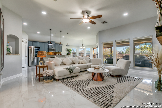 Image 9 of 26 For 2287 Sun Chase