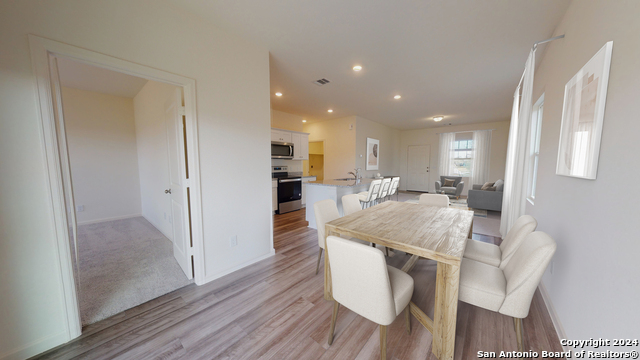 Image 3 of 7 For 121 Dionicio Loop