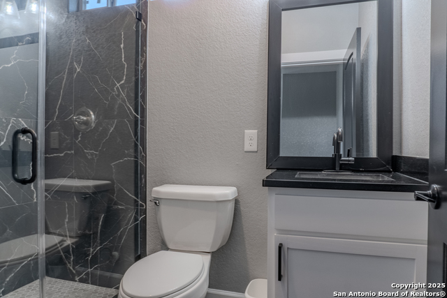 Image 29 of 54 For 19026 County Road 5741