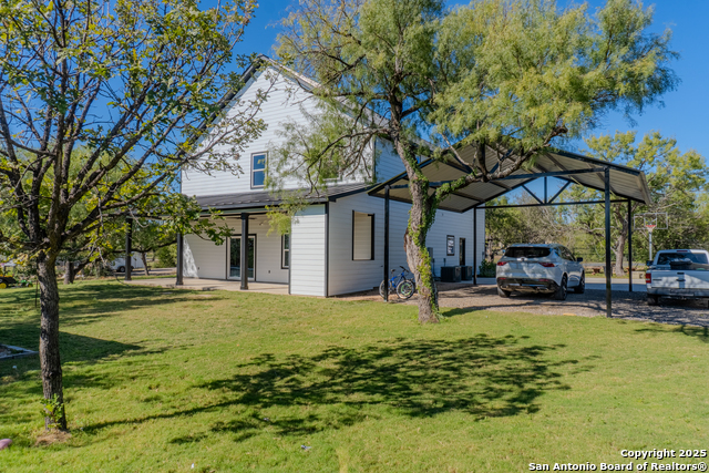 Image 5 of 54 For 19026 County Road 5741