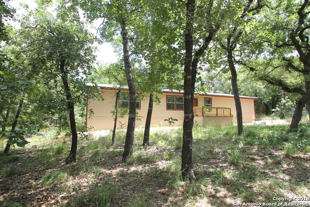 Details for 76 Post Oak Road, La Vernia, TX 78121