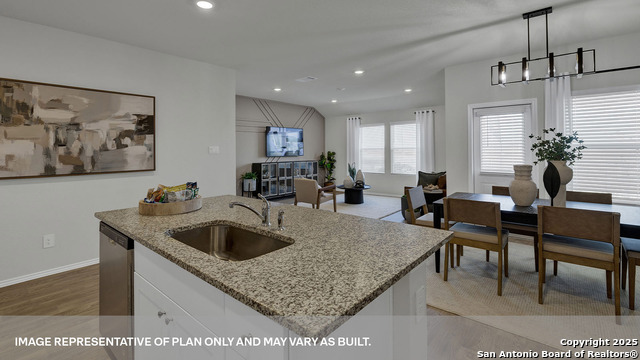 Image 16 of 31 For 1113 Argonne Forest