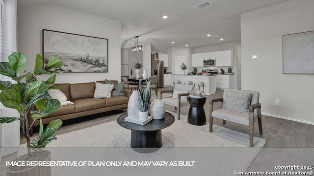 Image 18 of 31 For 1113 Argonne Forest