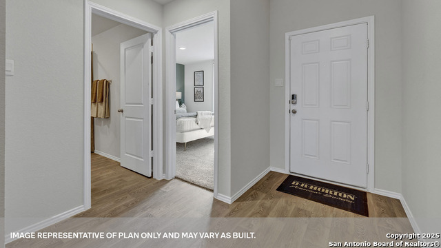 Image 3 of 31 For 1113 Argonne Forest