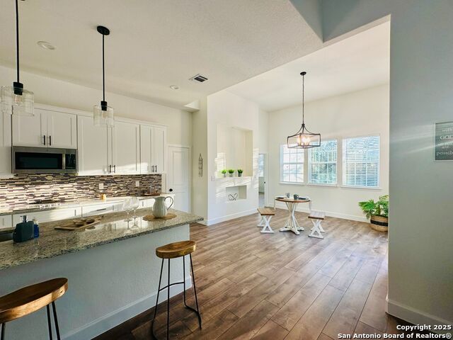 Image 12 of 29 For 1064 Overbrook