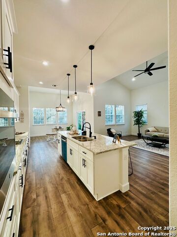 Image 14 of 29 For 1064 Overbrook