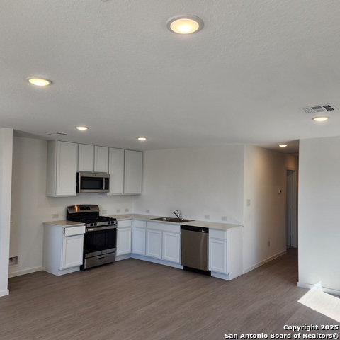 Image 3 of 10 For 7204 India Star