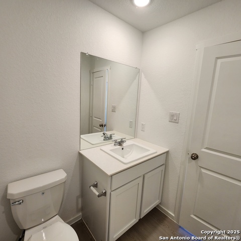 Image 8 of 10 For 7204 India Star