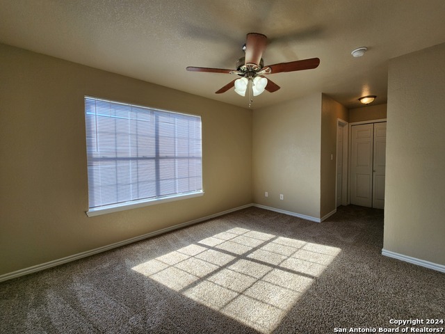 Image 14 of 26 For 21 Moss Rock Dr A