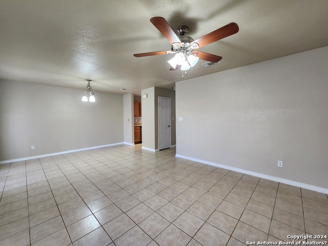 Image 6 of 26 For 21 Moss Rock Dr A