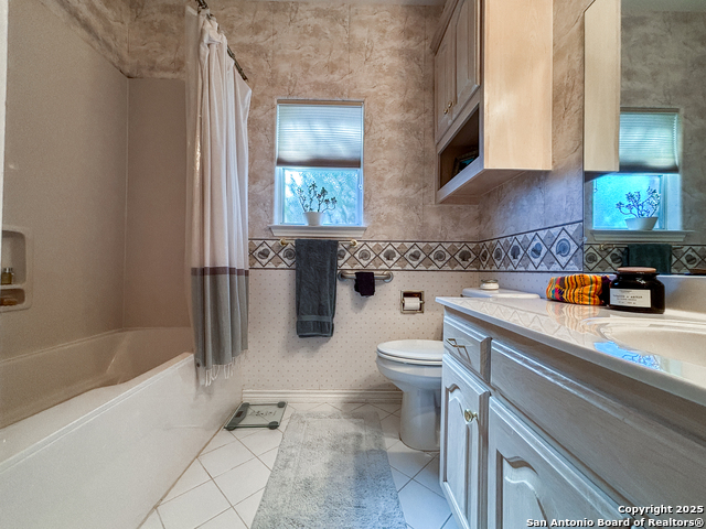 Image 20 of 40 For 1751 Loma Verde