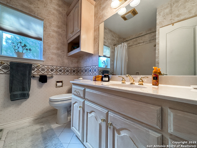 Image 21 of 40 For 1751 Loma Verde