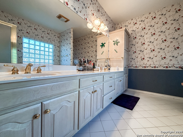 Image 35 of 40 For 1751 Loma Verde