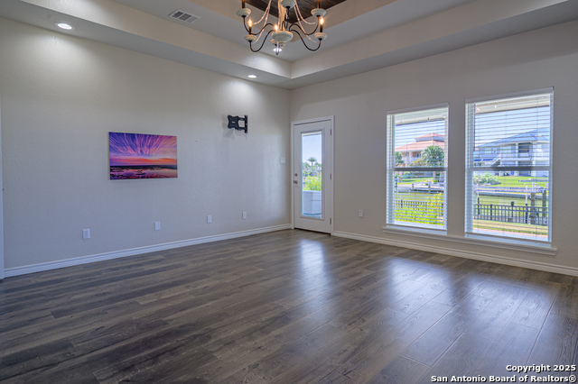 Image 35 of 50 For 30 Peets Bend