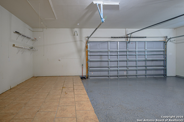 Image 42 of 50 For 30 Peets Bend