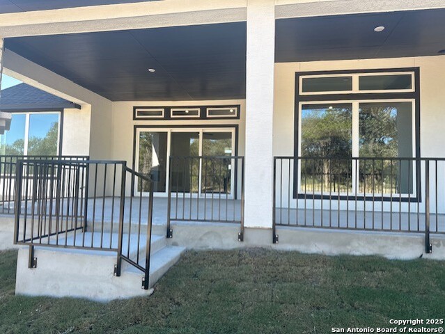 Listing photo id 18 for 8521 Benclare