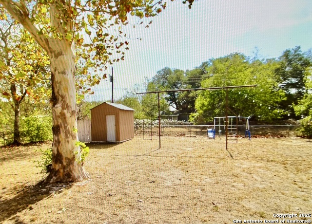 Image 13 of 13 For 315 Mockingbird