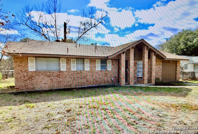 Image 2 of 13 For 315 Mockingbird