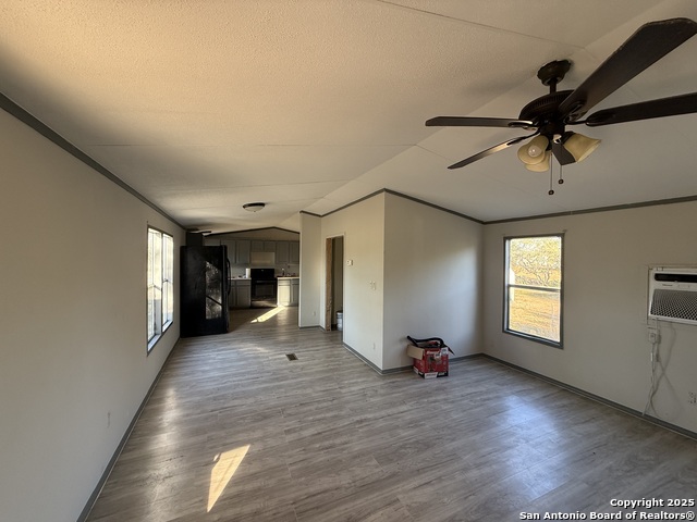 Image 17 of 28 For 10704 Palo  