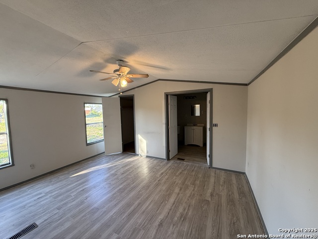 Image 18 of 28 For 10704 Palo  