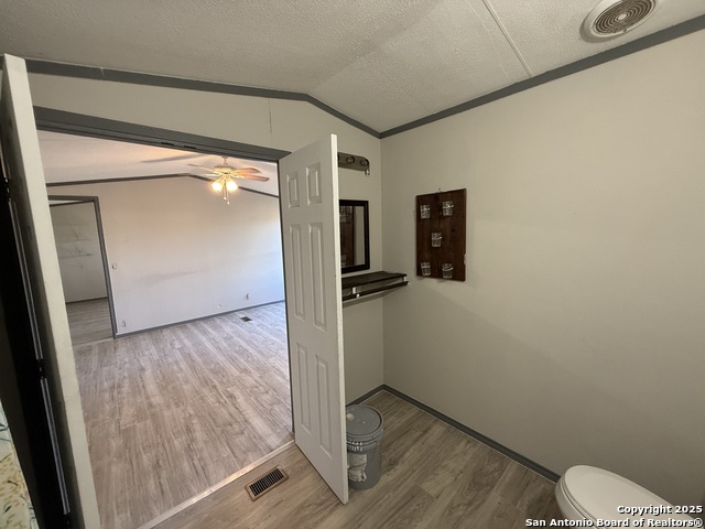 Image 26 of 28 For 10704 Palo  