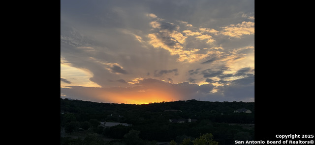 Image 2 of 17 For 902 Saddlewood Blvd N