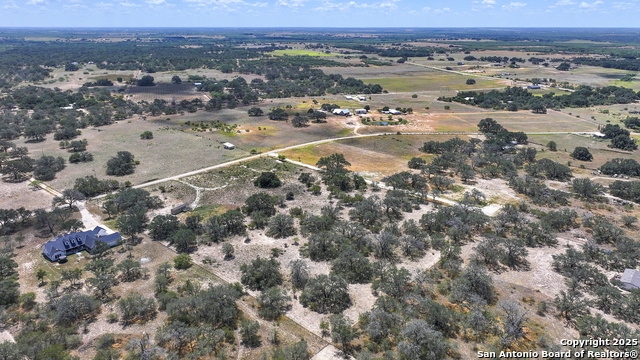 Image 11 of 52 For 461 Blossom  