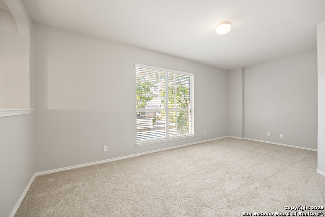 Listing photo id 16 for 5330 Arcadia Park