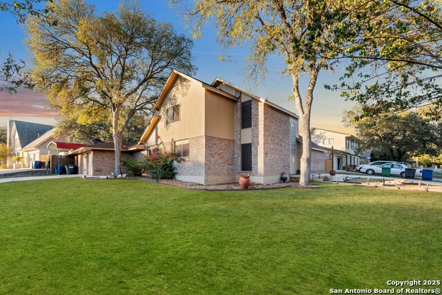 Image 6 of 26 For 16303 Quail Path