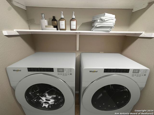 Image 17 of 27 For 357 Paisano St