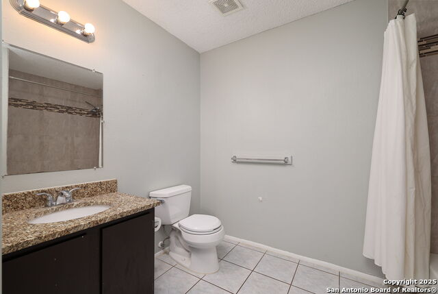 Listing photo id 17 for 9910 Trendwood