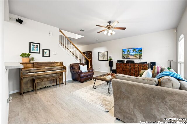 Image 8 of 28 For 24 Sable Frst