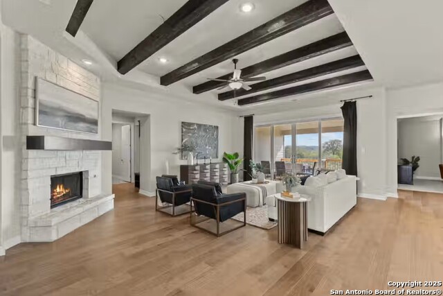 Listing photo id 19 for 264 Storm Way