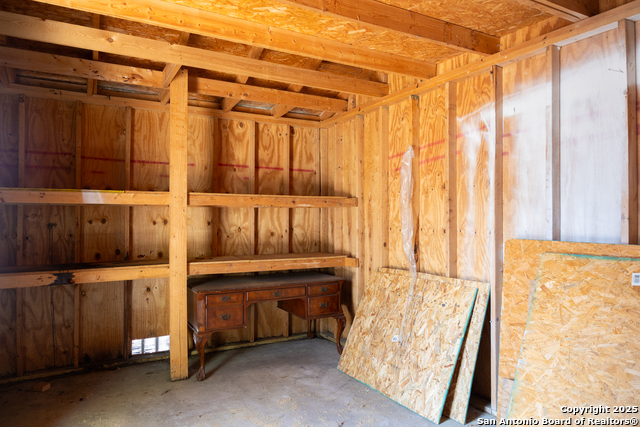 Image 7 of 31 For 2521 Houston St 1 E